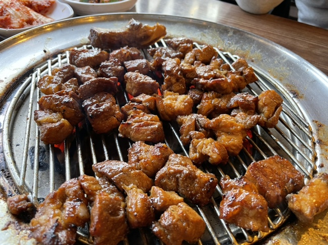흥부골숯불갈비집 이미지
