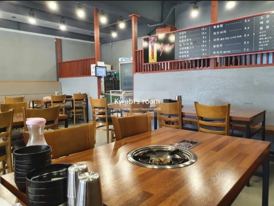 춘천닭갈비&꽃삼겹 사진 2