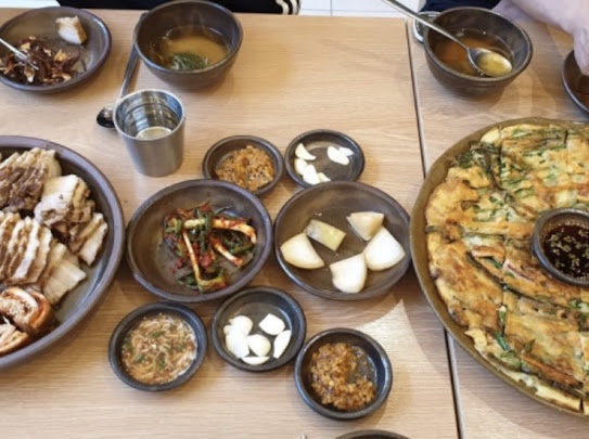 전통항아리보쌈 이미지