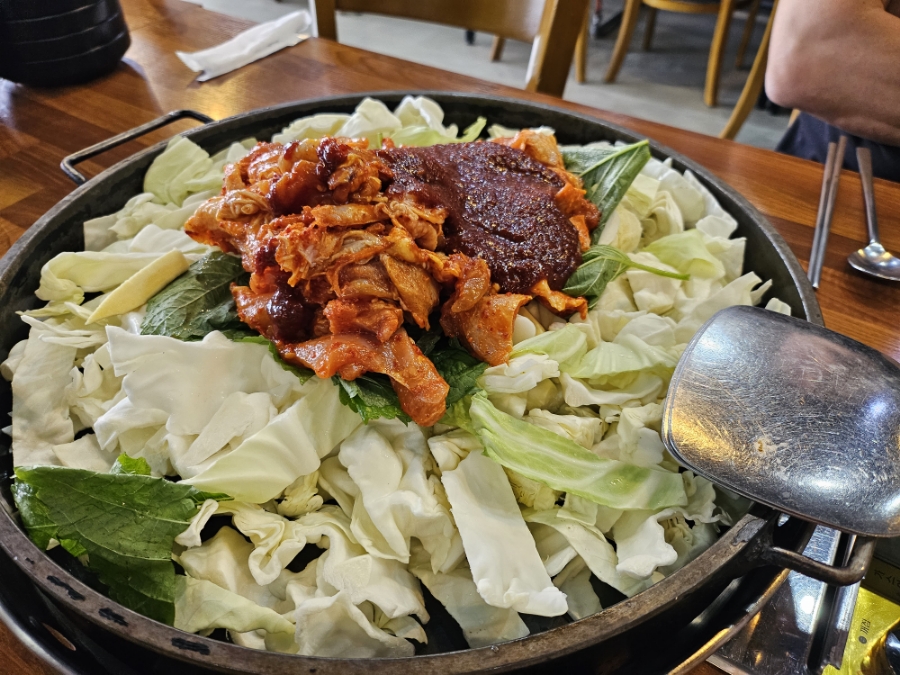 춘천닭갈비&꽃삼겹 사진 7