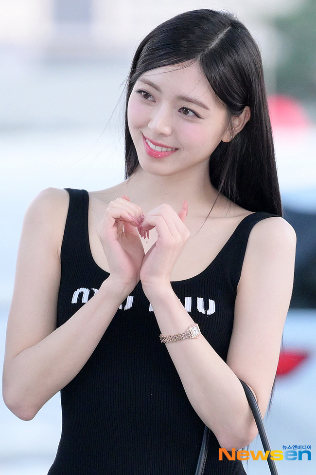 유나앤 이미지