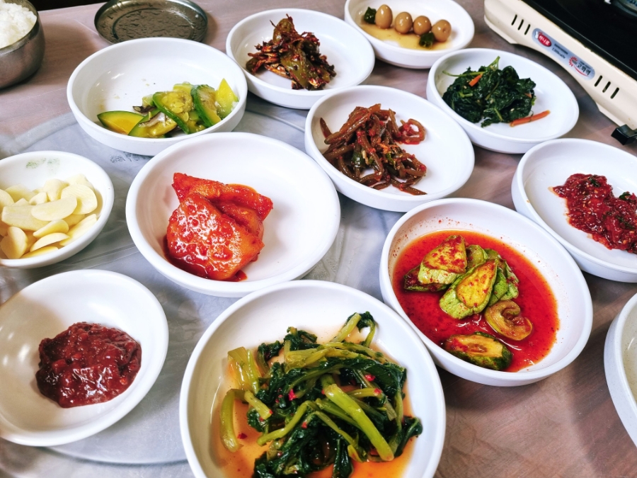 영심이쌈밥 이미지