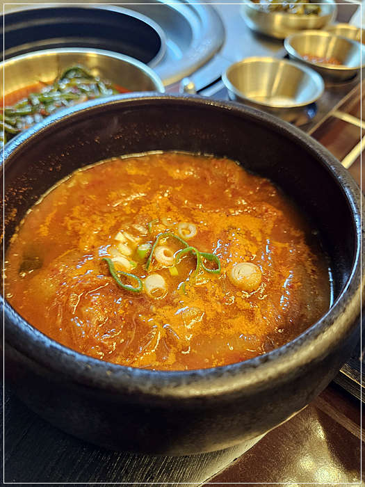 블랙돼지 이미지