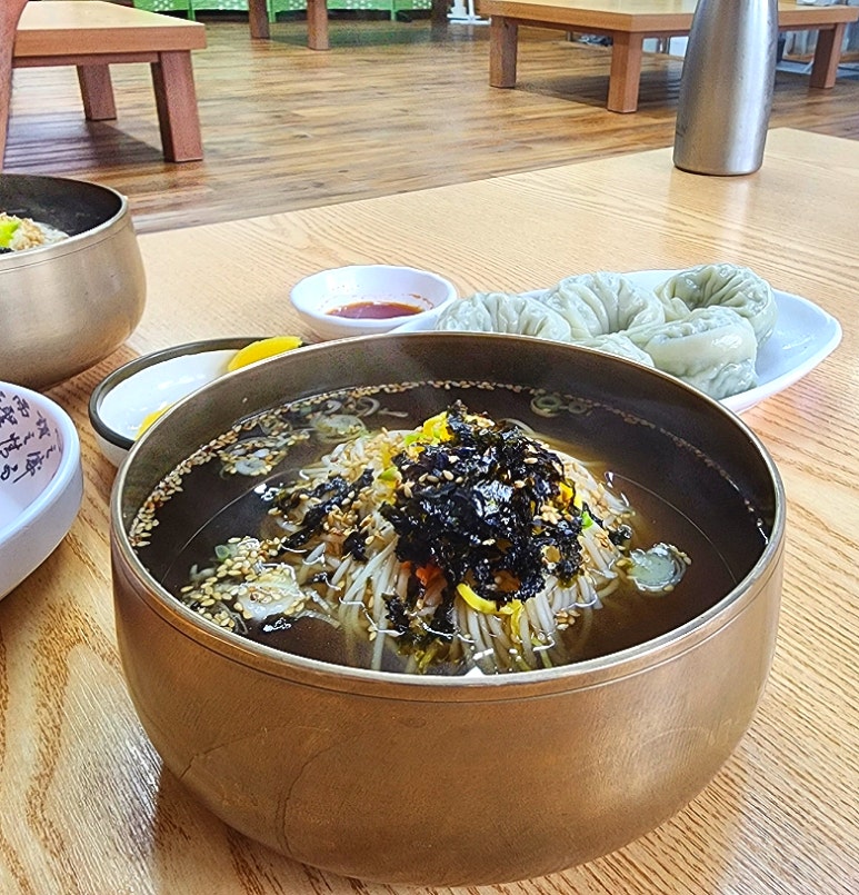산마루잔치국수 이미지