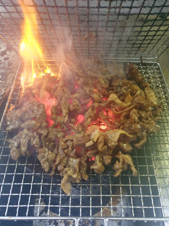 명품연탄 이미지