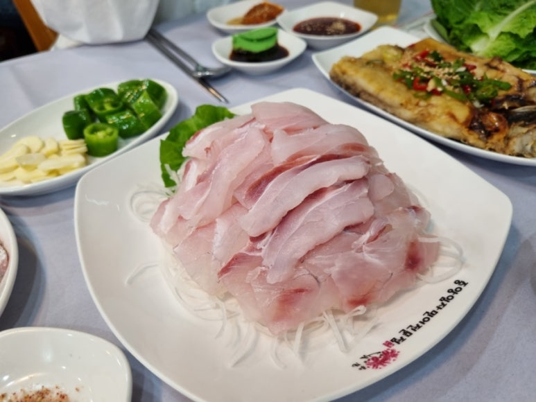 중앙횟집 이미지