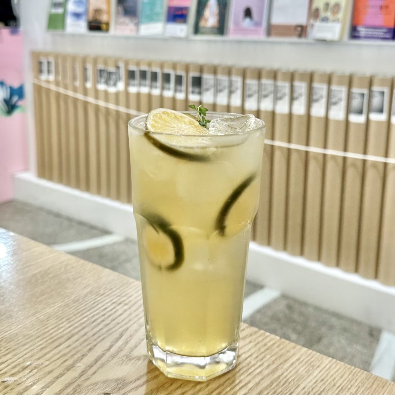 카페본주르 이미지