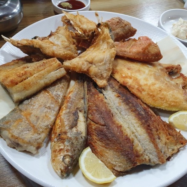부산아지매생선구이 이미지