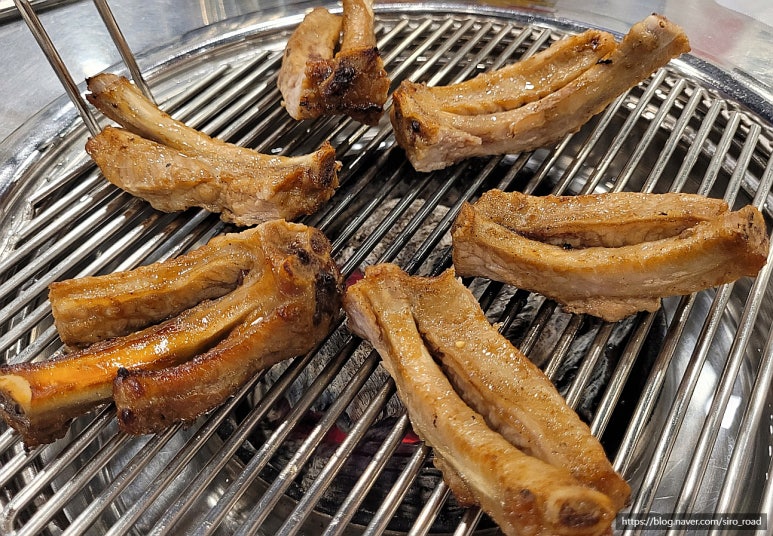 원시인쪽갈비 이미지
