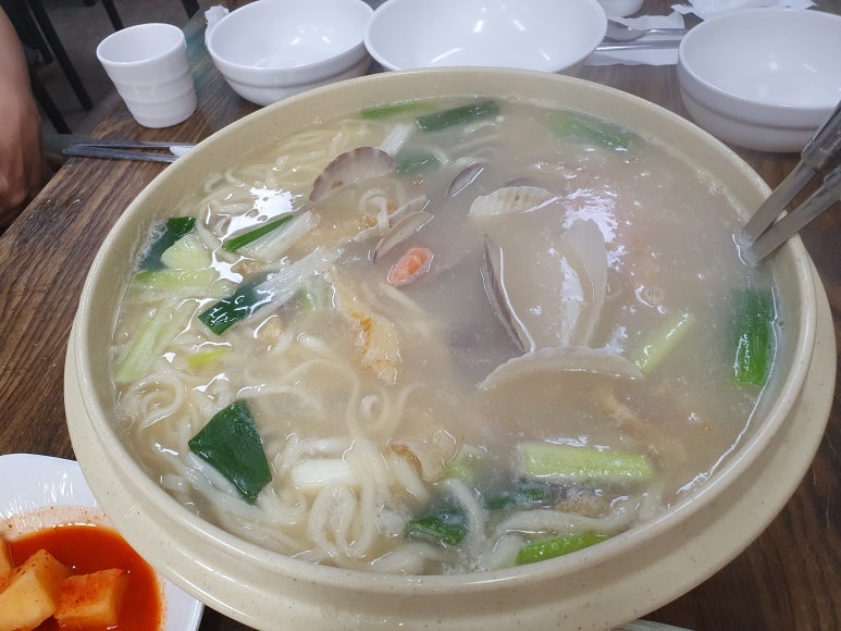 황해칼국수 이미지