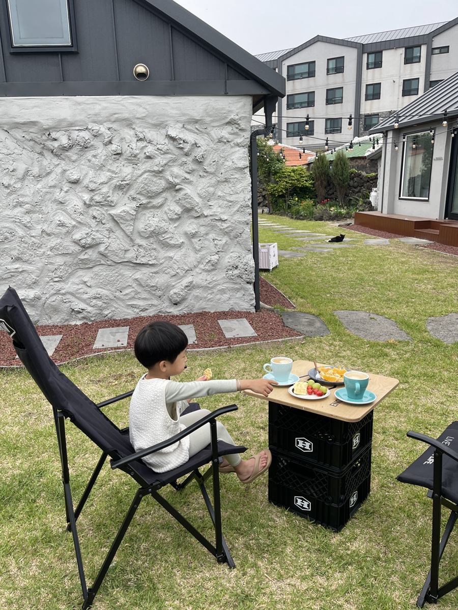 비사이드엠 이미지