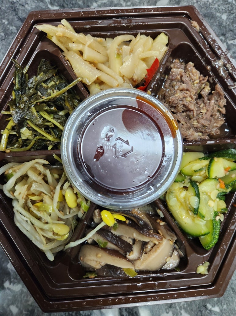 딜라이트 비빔밥 이미지