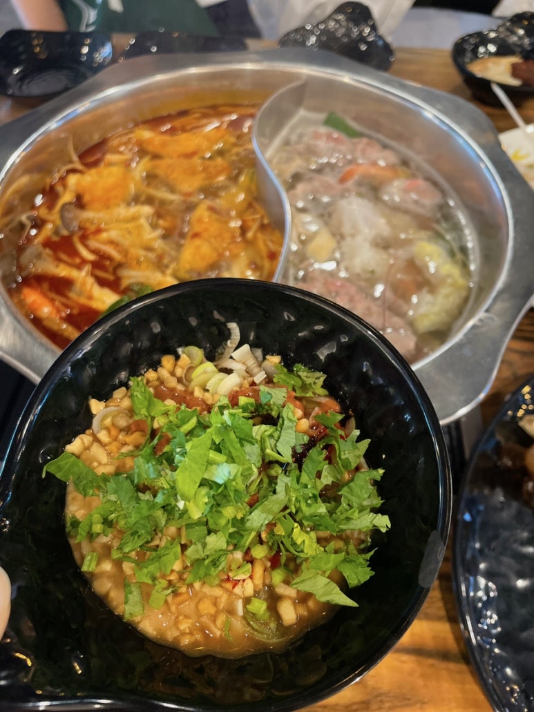 김두마라탕훠궈 이미지