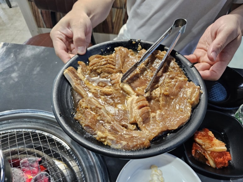 구이구이포차 이미지
