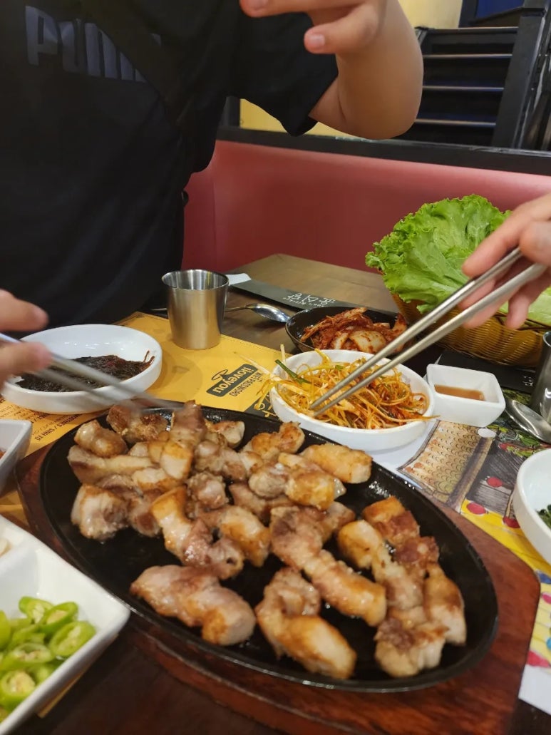 윤앤킴 이미지