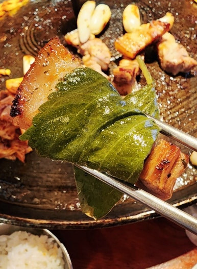 삼겹살앤부대찌개 이미지
