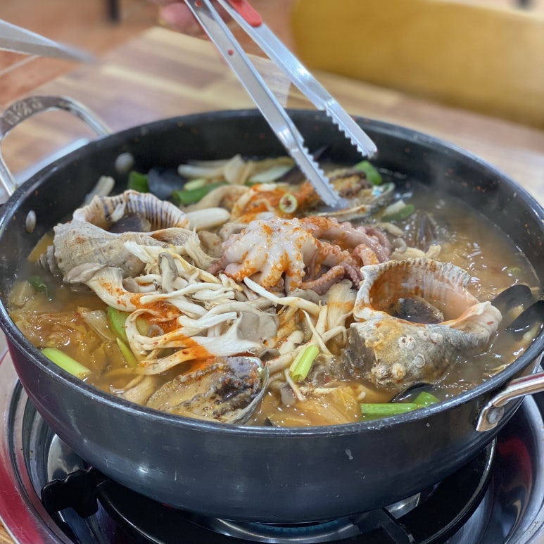 석이네해물칼국수 이미지