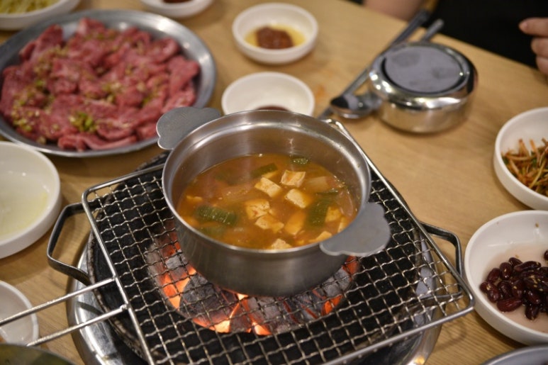 소문난숯불갈비 이미지