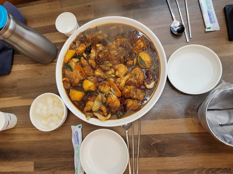 꼬끼요찜닭 이미지