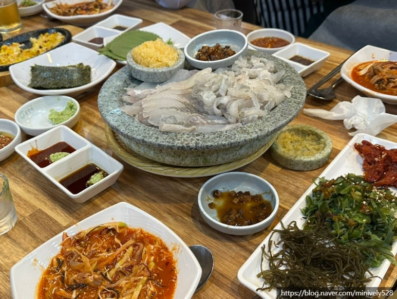 못난이세꼬시회 이미지