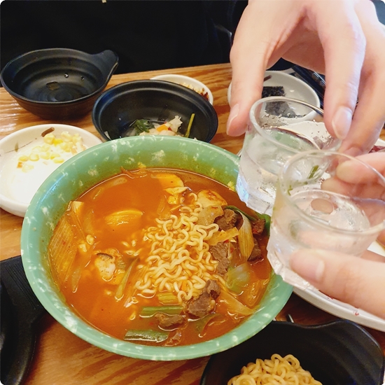 본뭉티기 이미지