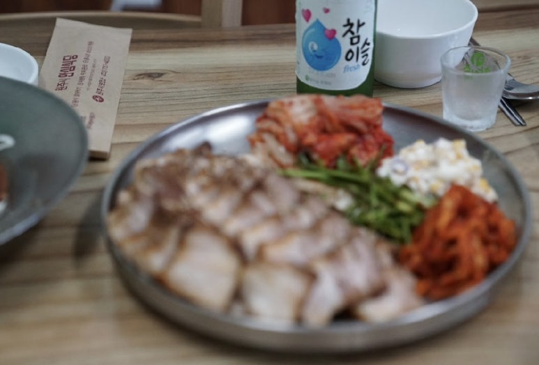 신도왕족발 이미지