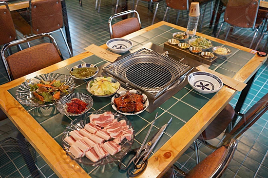 한돈짝갈비 이미지