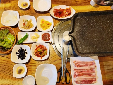 석문참숯생고기 이미지
