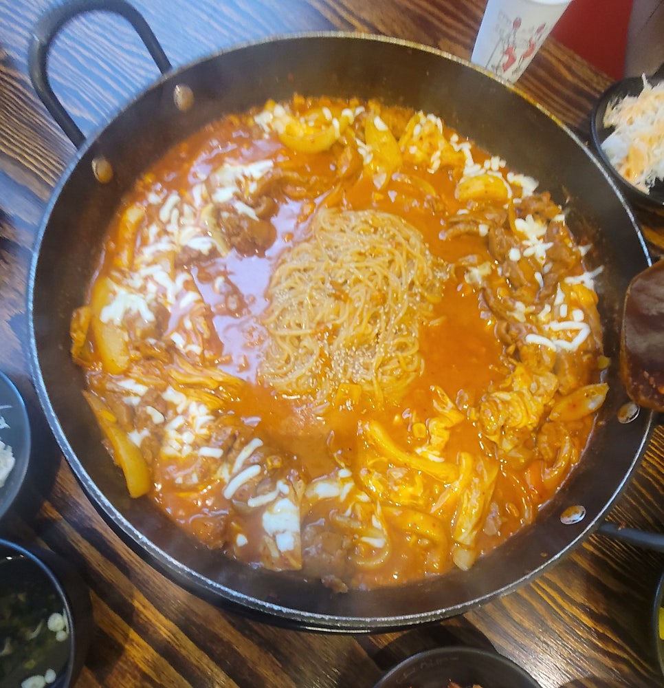 유가네닭갈비봉담 이미지