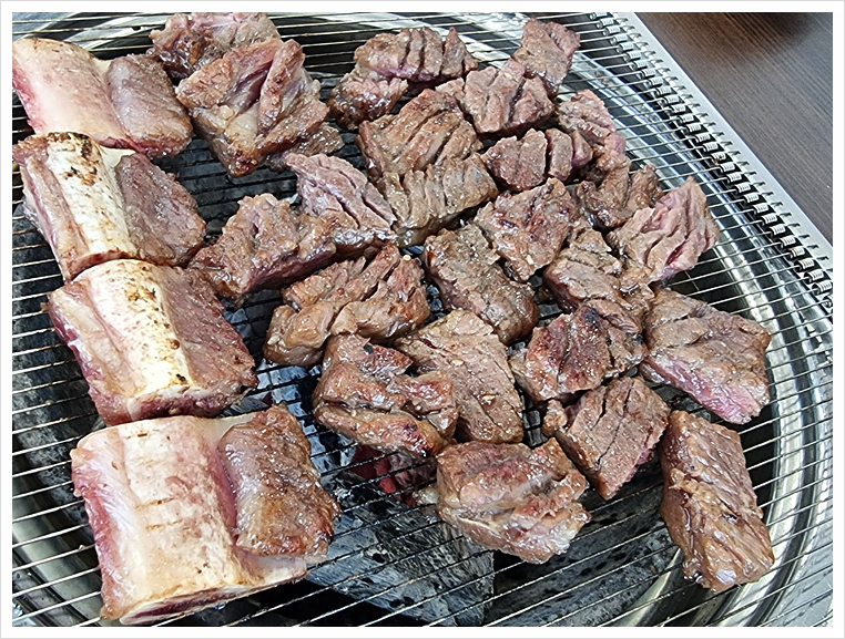 한우풍경 이미지