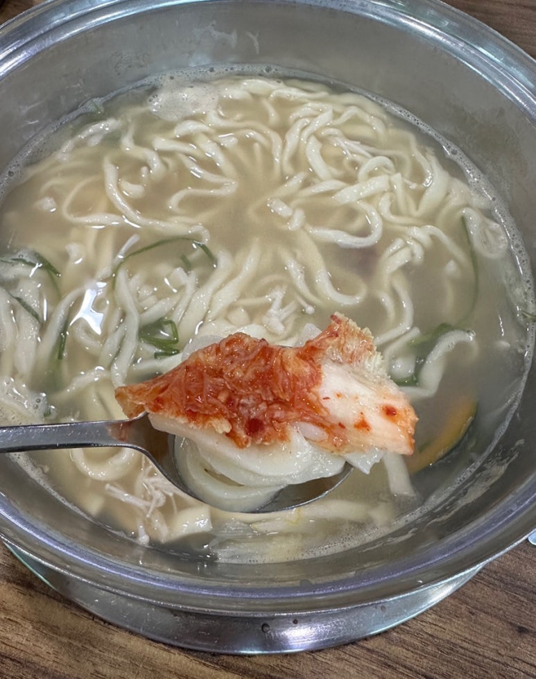 동원 손 칼국수 이미지