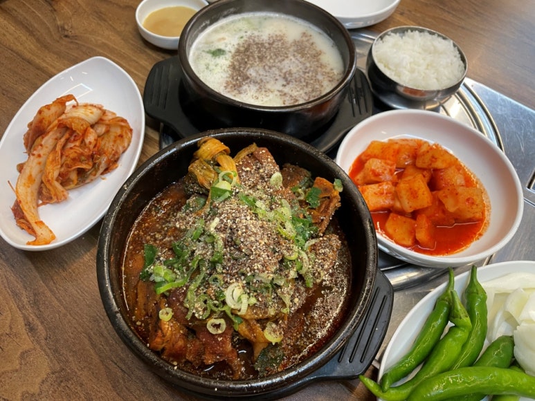 청년감자탕 이미지