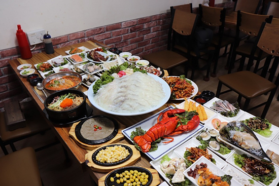 항구횟집 이미지
