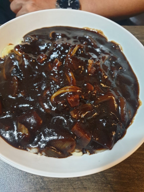 차우동짜장 이미지