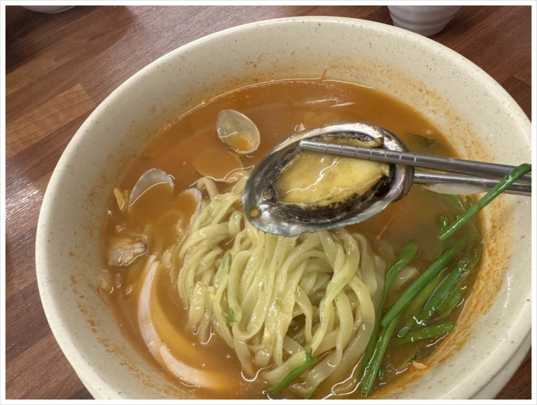 해적해물칼국수 이미지