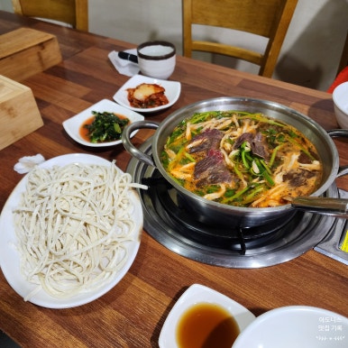 장인 얼큰이 칼국수,보쌈 이미지