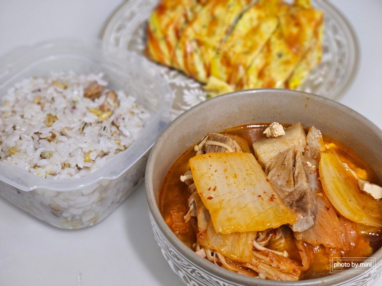 생고기김치찌개 사진 8