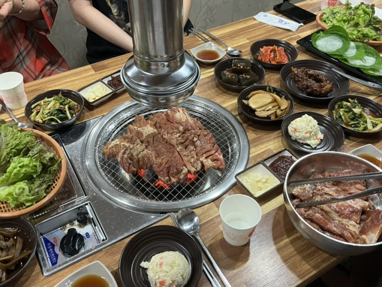 돈쌈숯불갈비 이미지