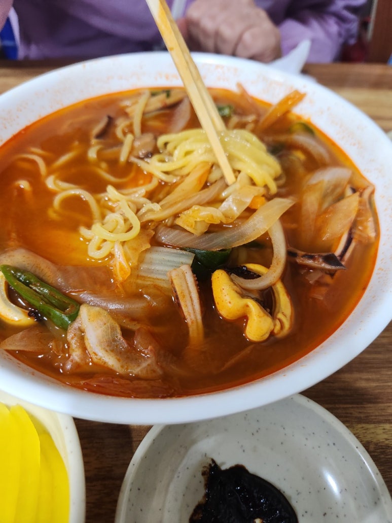 삼성반점 이미지