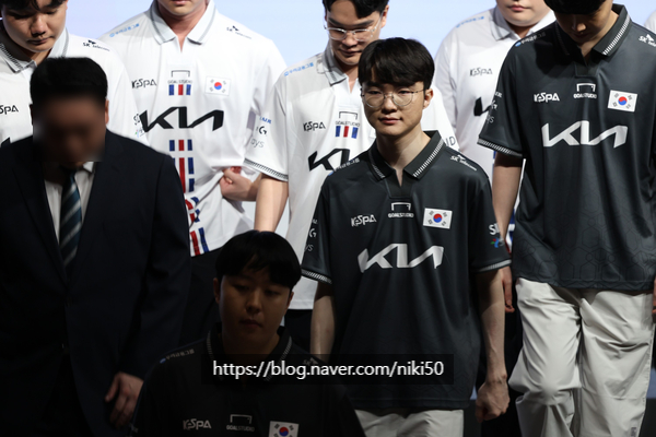 우제 헤어 이미지