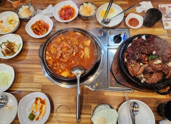 항아리석갈비 이미지