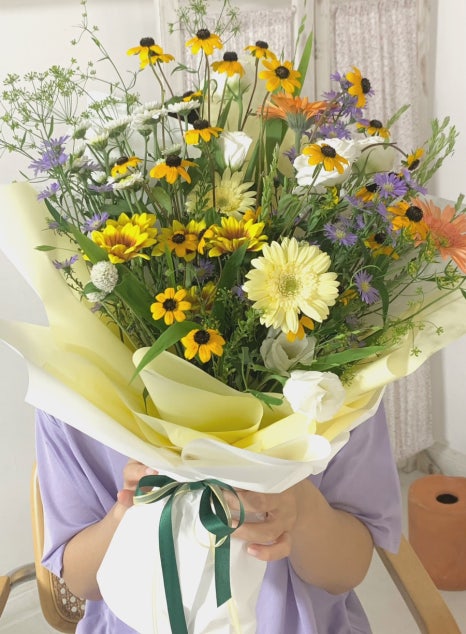 꽃을안기다 이미지