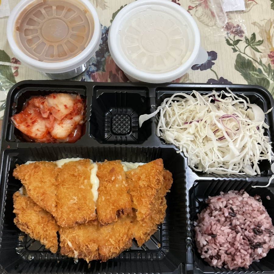 엠브로돈까스고대점 이미지