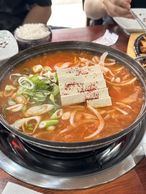 복돼지김치찌개 이미지