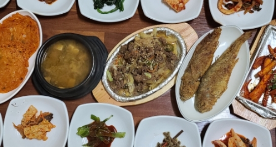 솔밭너와촌 이미지