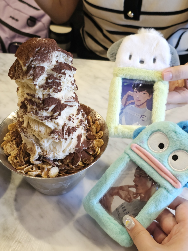 노미네일 이미지