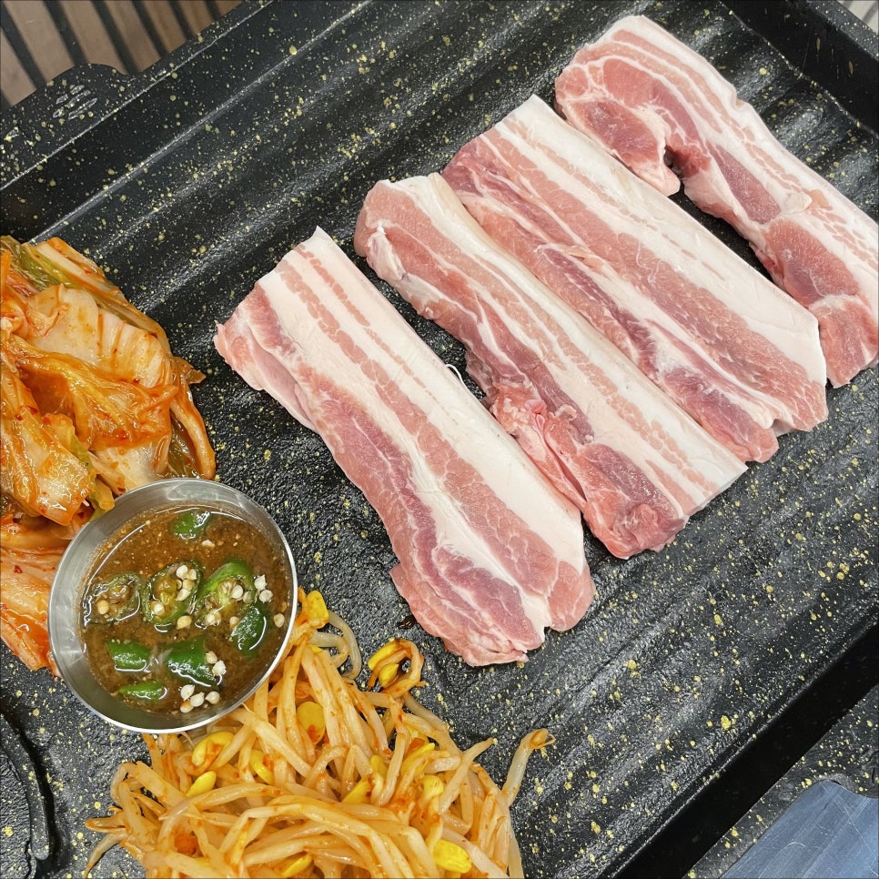 금돈돼지 이미지