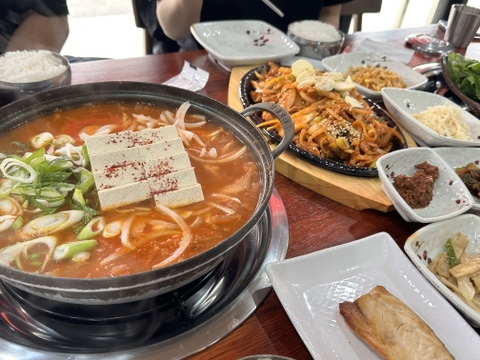 복돼지김치찌개 이미지