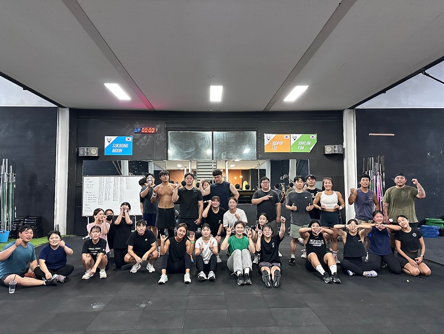 팀노마드리트릿피트니스 이미지