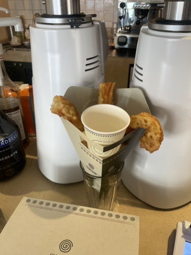 뽀라츄러스 이미지